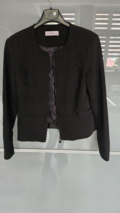 Czarna marynarką Damska narzutka M 38 Reserved