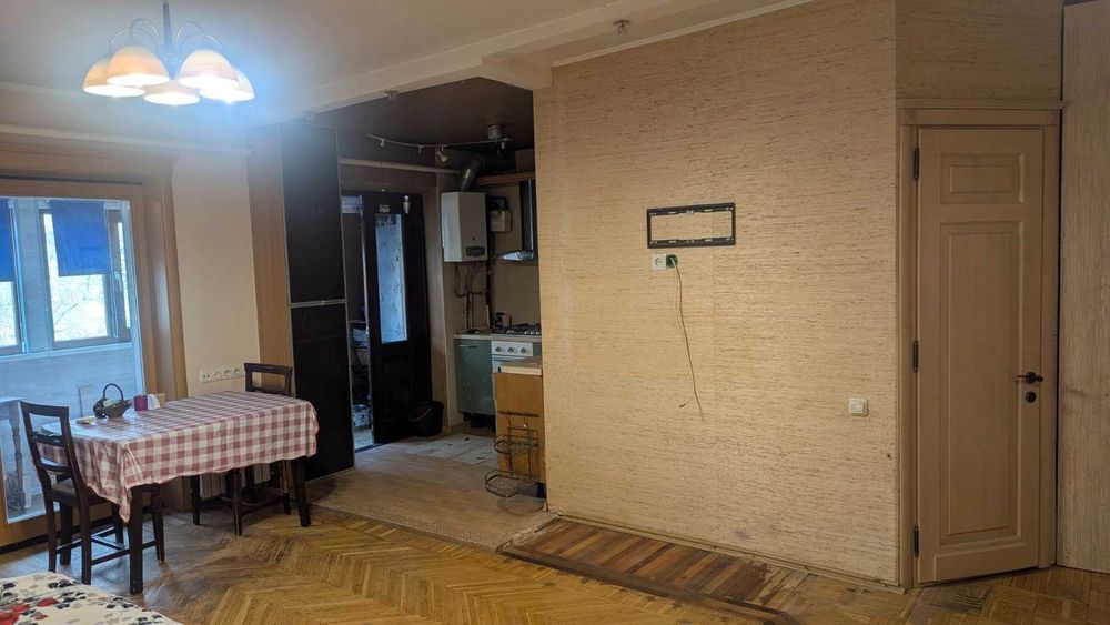 Продам квартиру на проспекте Шевченка