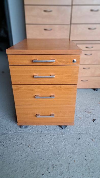 Kontenerek metalowe szuflady