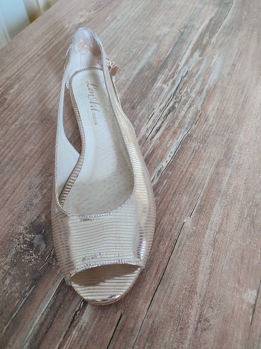 eleganckie polskie buty r.40