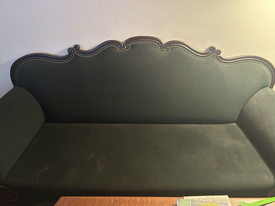 Sofa i dwa fotele