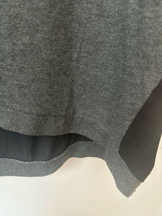 Camisola cinzenta