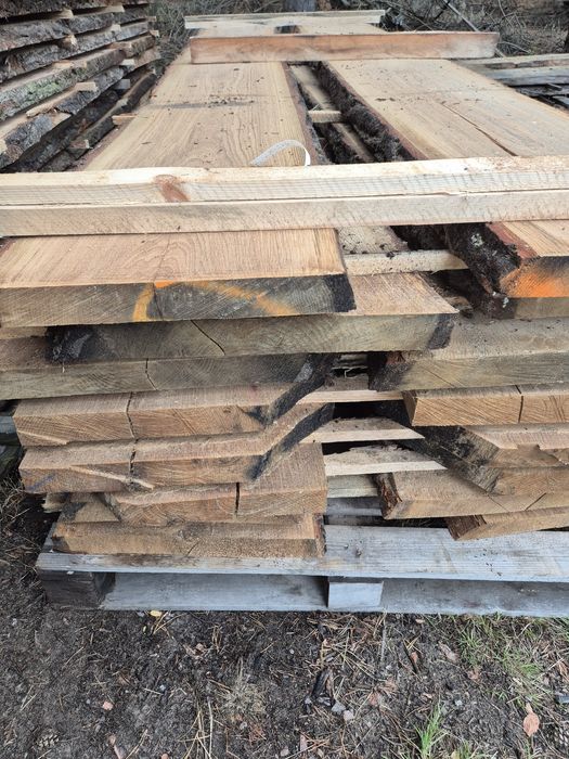 Tarcica dębowa po  suszarni próżniowej.