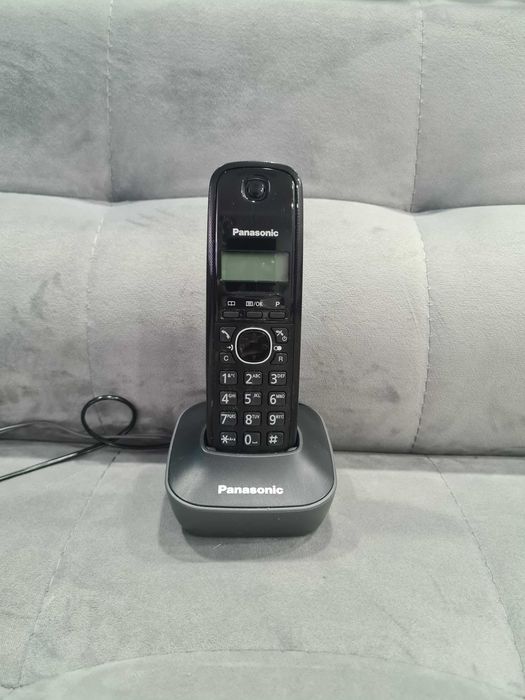 Telefon Panasonic (stacjonarny)