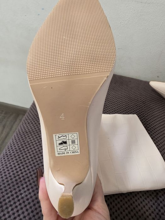 Сапоги труби під  zara