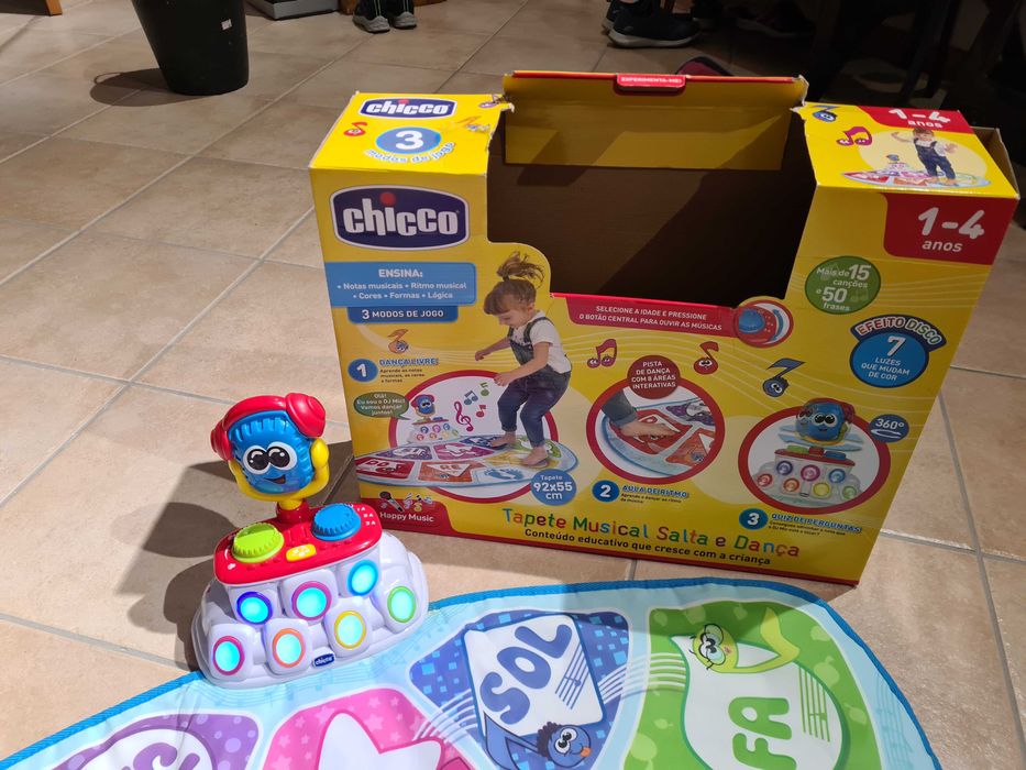 Tapete musical chicco
