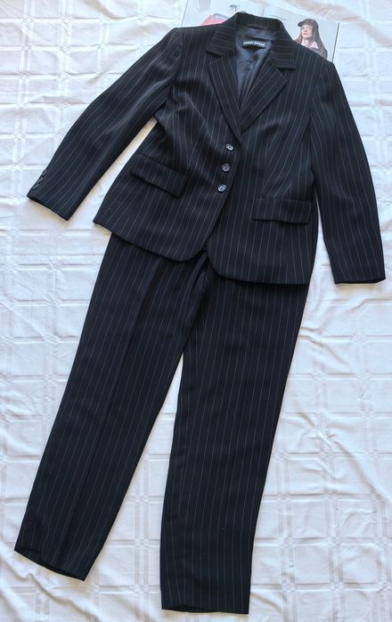 Viralowy garnitur damski marki Gerry Weber rozmiar 38/40