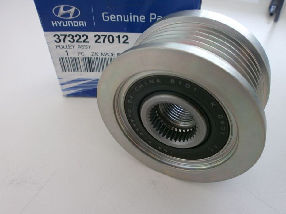 Koło pasowe alternatora ze sprzęgłem jednokierunkowym HYUNDAI KIA nr kat. 3732227012