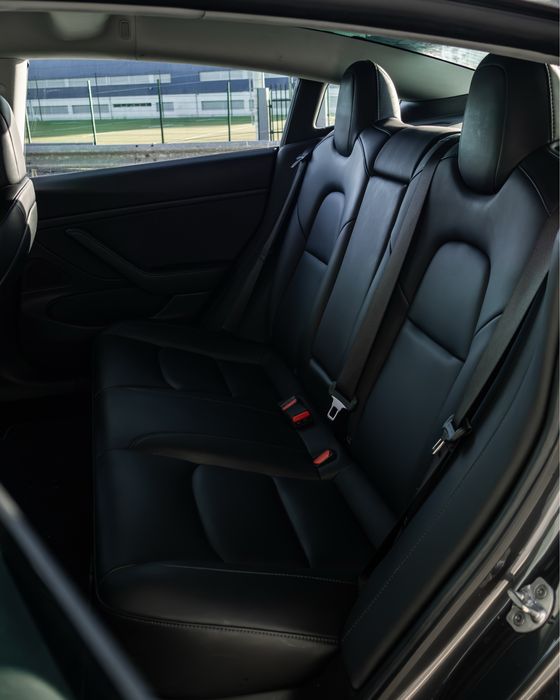 Tesla Model 3 Long-Range Dual Motor AWD
