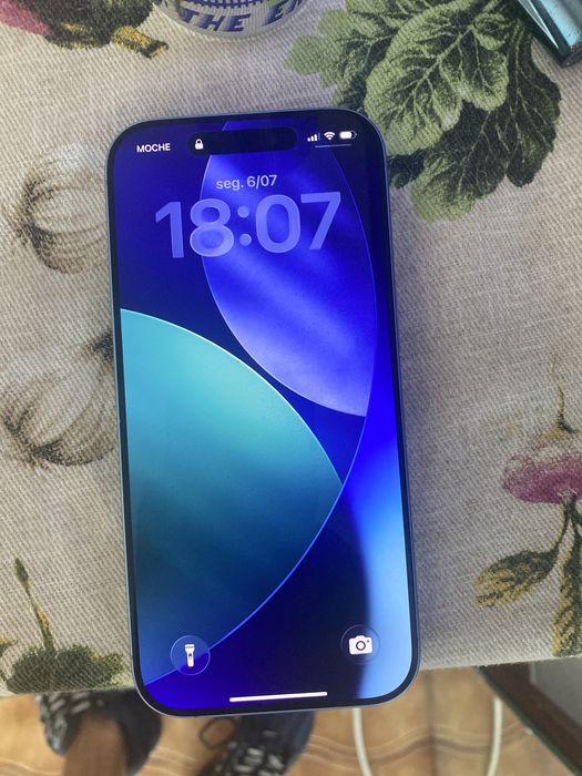 Iphone 17 sem muito uso