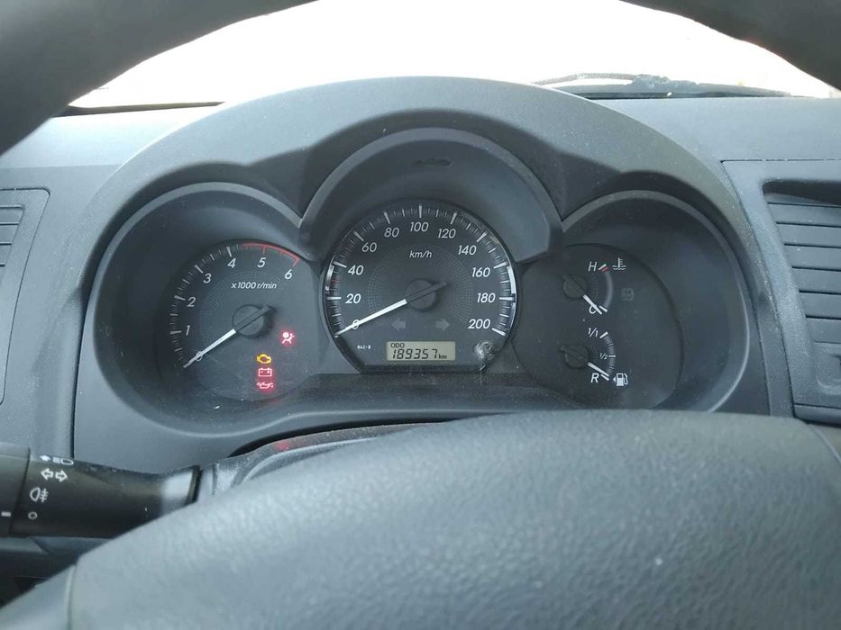 Toyota hilux 4x2