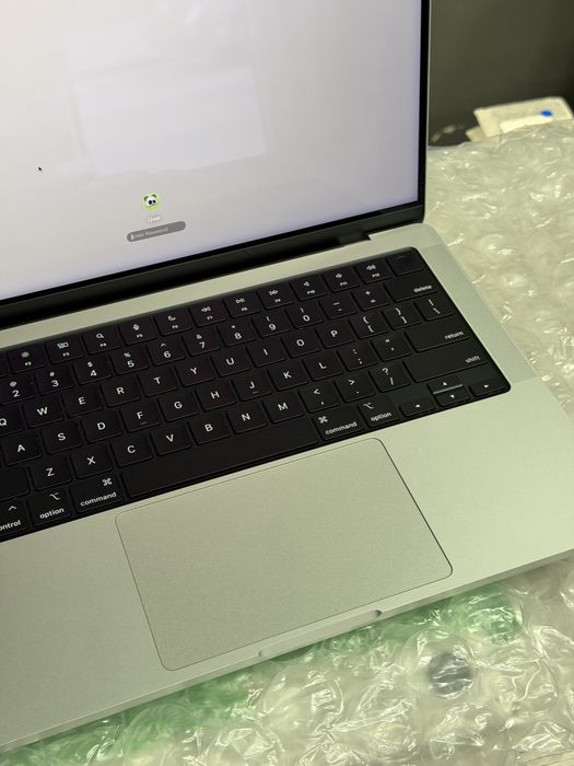 Macbook Pro 14’ M4 16/512gb silver + гарантія