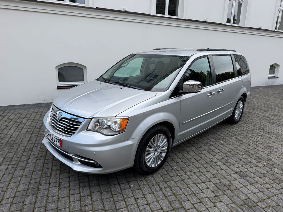 Lancia Voyager