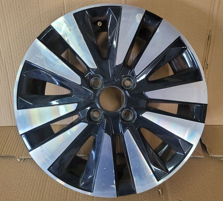 felga aluminiowa renault oe twingo ii clio 5.0 x 15 4x100 et 38