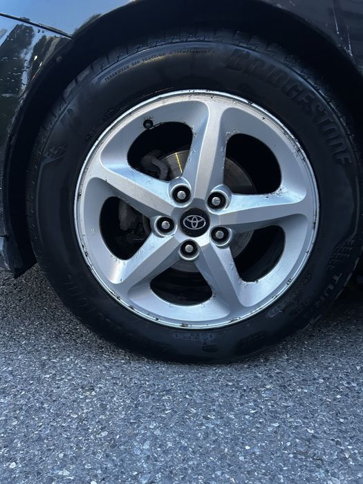 Kola toyota  R17 5x114.3