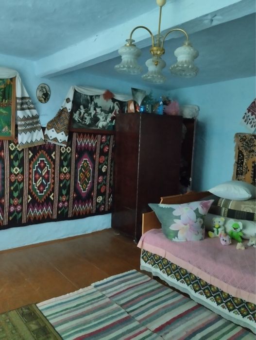 Продається затишний будинок в с.Спас ..