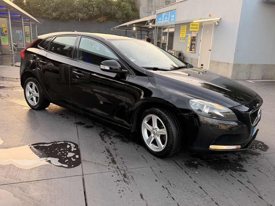 Volvo v40 2.0 diesel