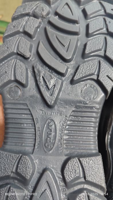 Ботинки робочи утепление 43р