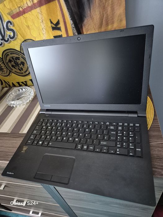 Laptop Toschiba satelite PRO r50-B /i3/8GB/128SSD Patriot burst