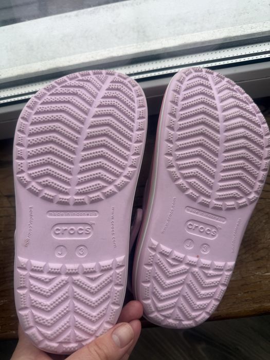 Crocs j3 (34-35) стан нових