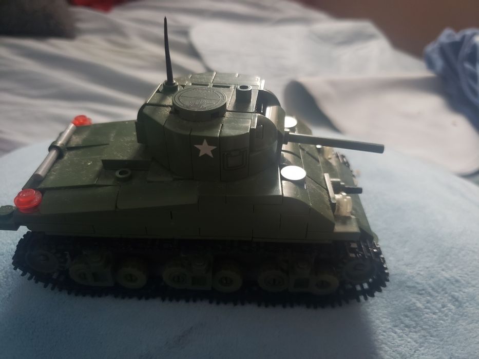 Czołg wojskowy z lego