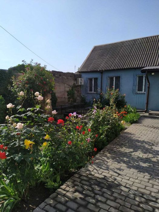 Сдам дом посуточно центр Каменское парковка мангал Хозяин