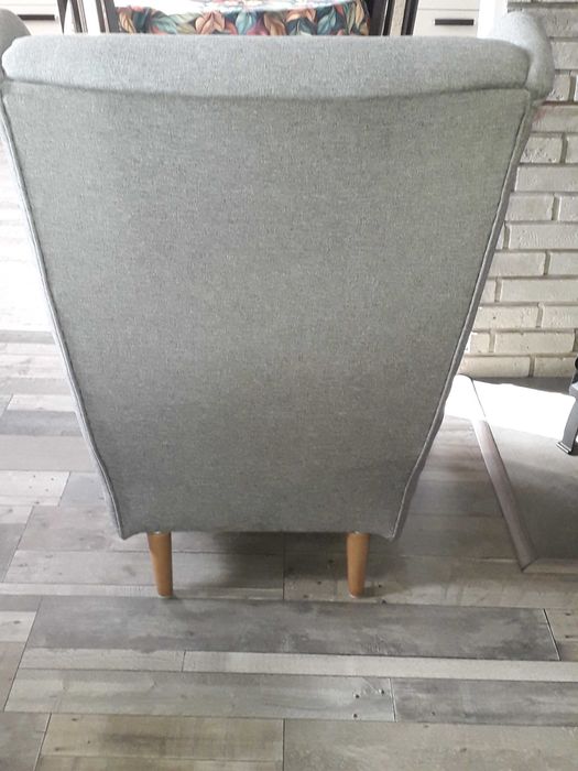 Fotel szary do salonu