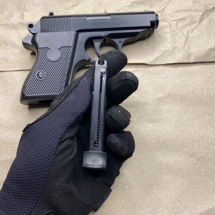 Металевий пістолет Walter PPK - модель ZM02 (іграшка)