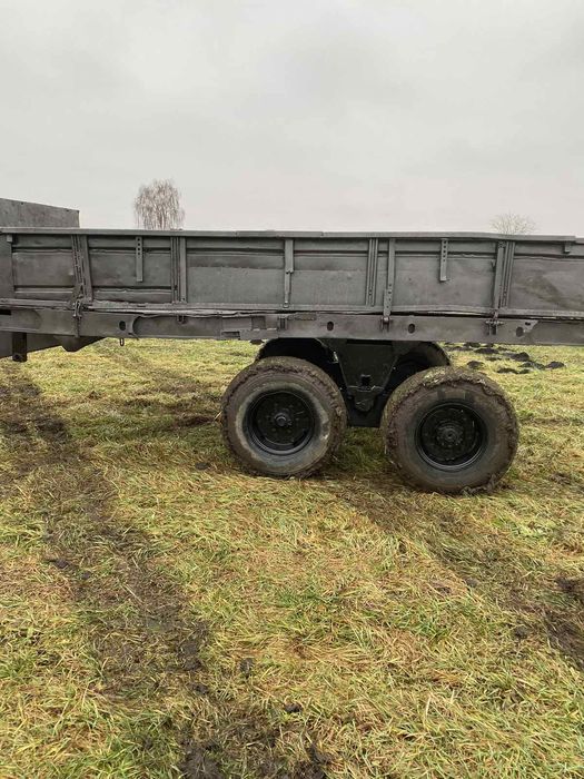 Прицеп тракторний