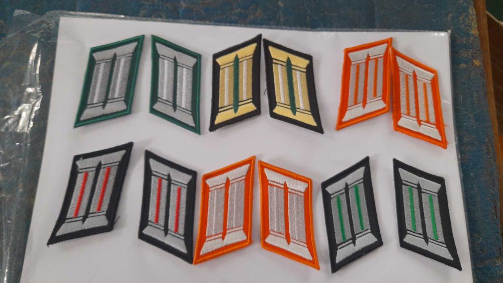 Нарукавние нашивки