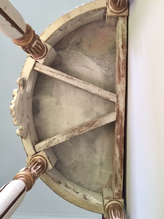 Mesa de Madeira de Pinho com Tampo feito de Pedra Mármore