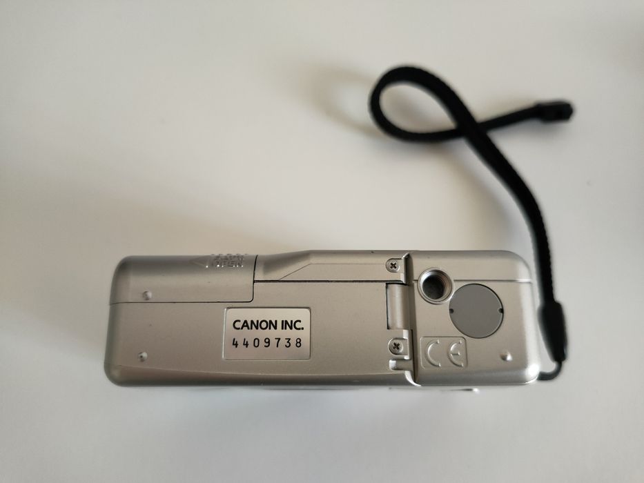 Máquina fotográfica Canon ixus Z50