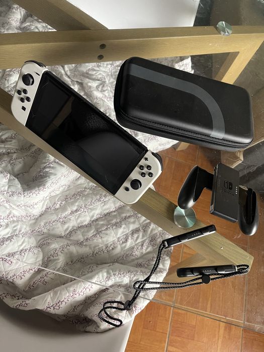 Nitendo switch oled com garantia