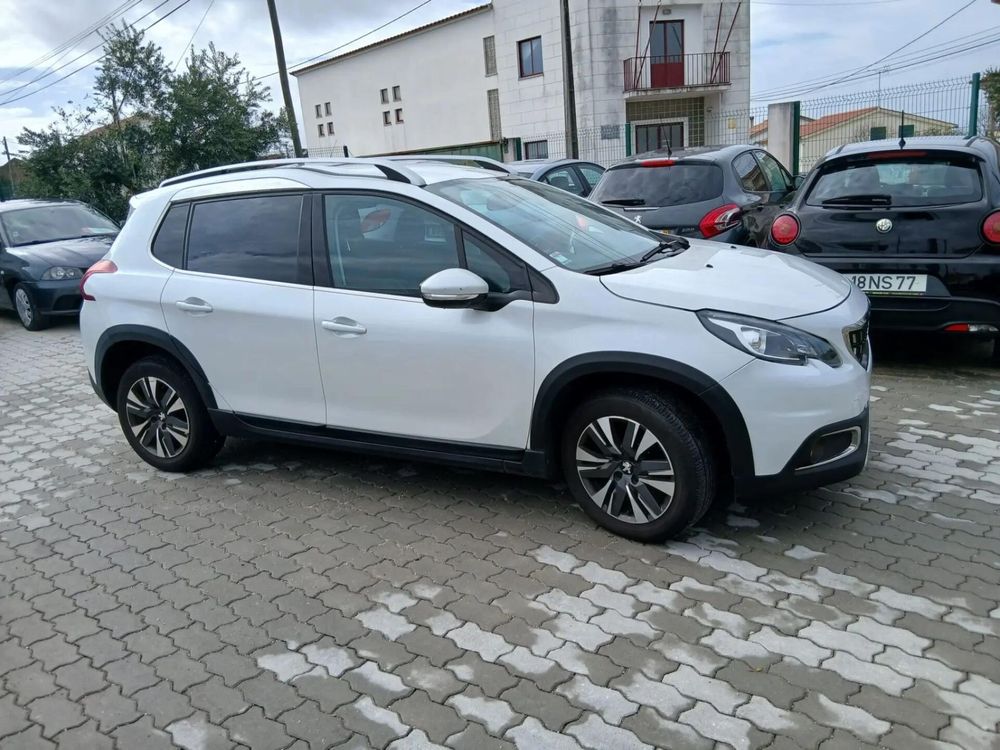 Peugeot 2008 1.6 BlueHDi Allure
