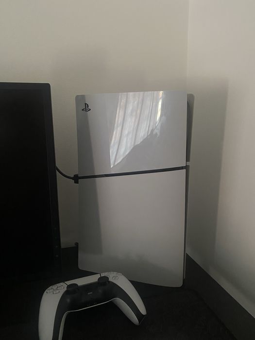 PS5 Digital 825 GB