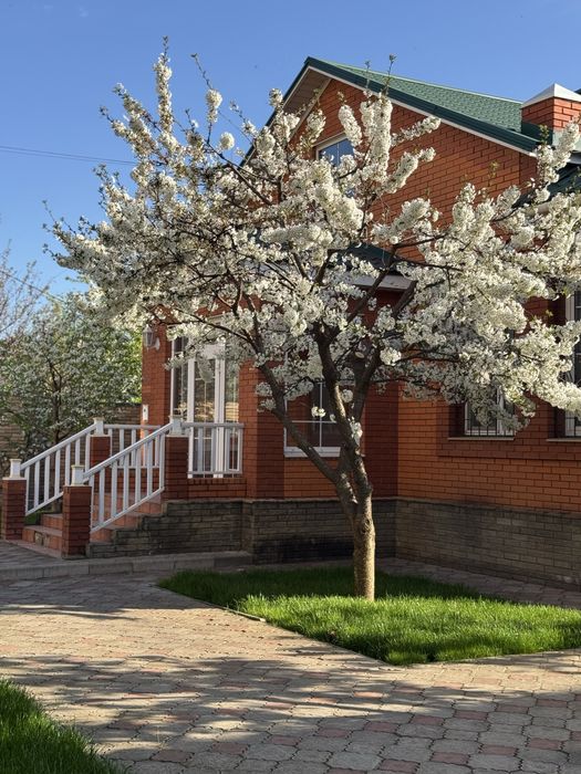 Продаётся уютный и красивый дом!