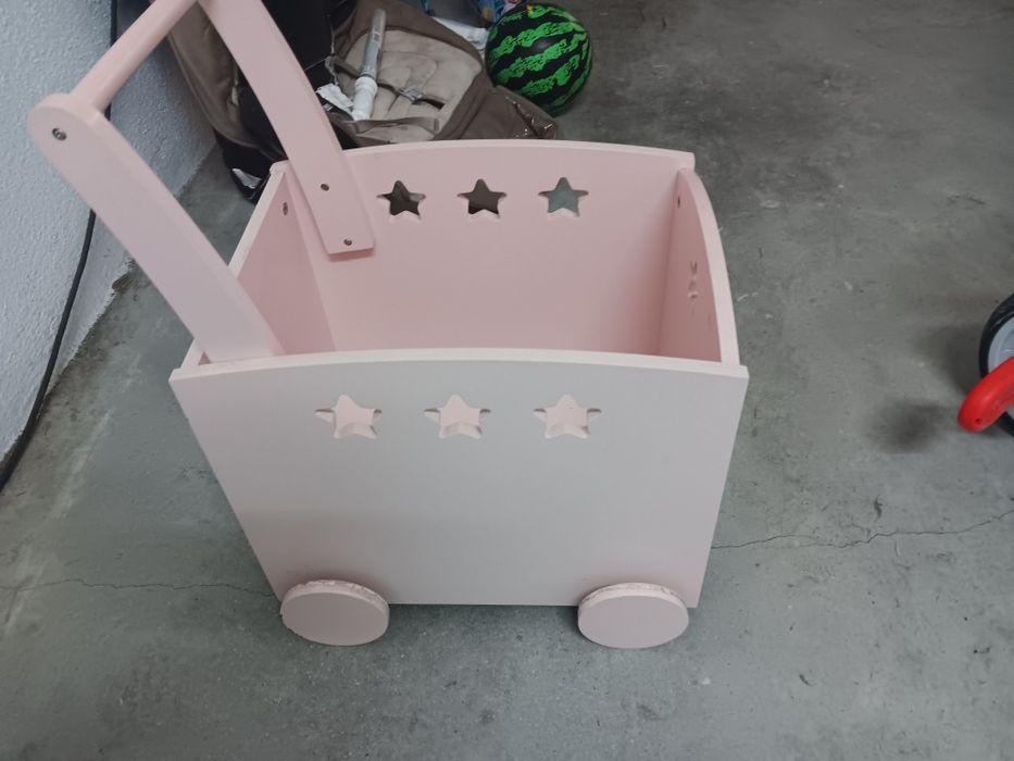 Carrinho arrumacao brinquedos