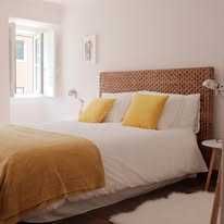 Moradia independente à venda na Rua do Embaixador, 186 Lisboa