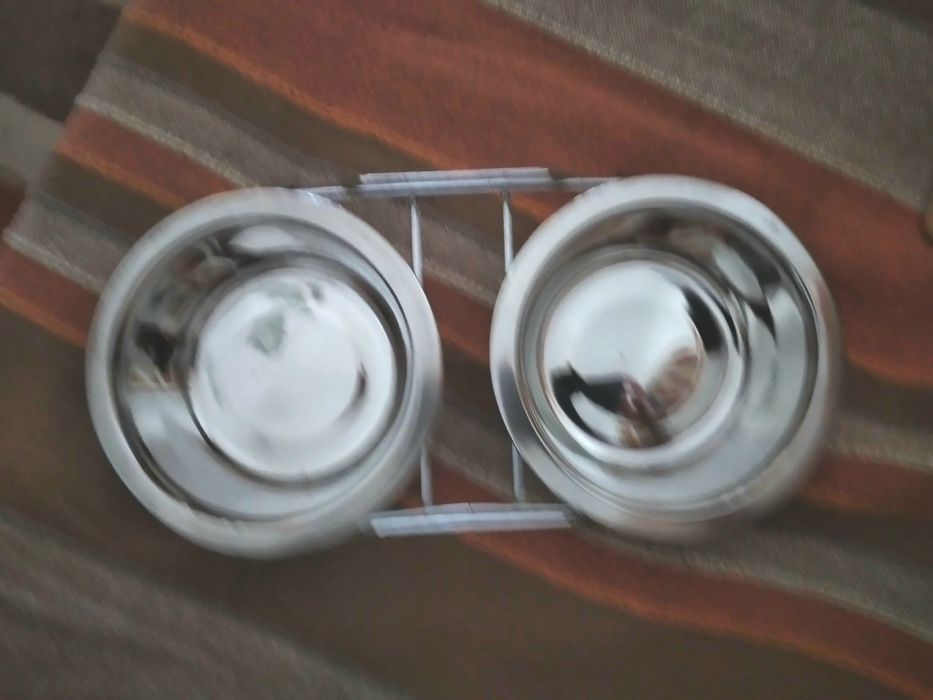 Comedouros para cão ou gato