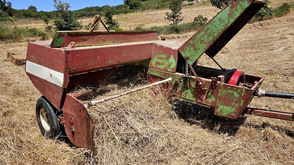 Enfardadeira fiatagri fardos pequenos cordel