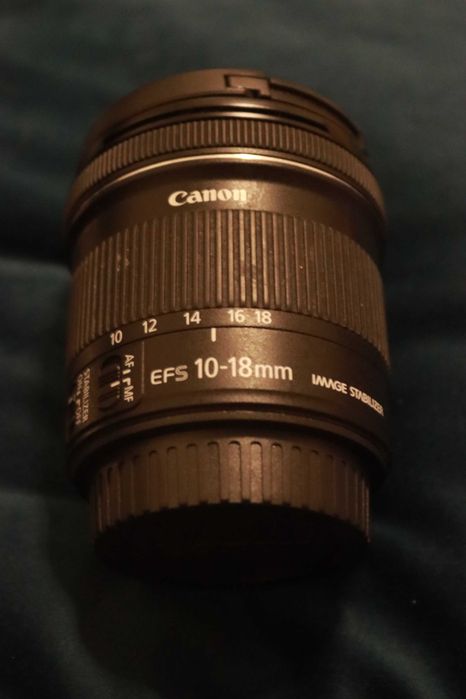 Canon ef-s 10-18mm f/4.5-5.6 is stm