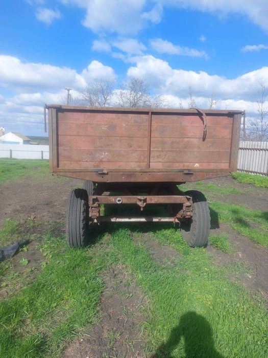 Продам прицеп 2птс4