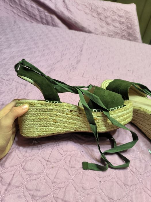 Sandálias verdes