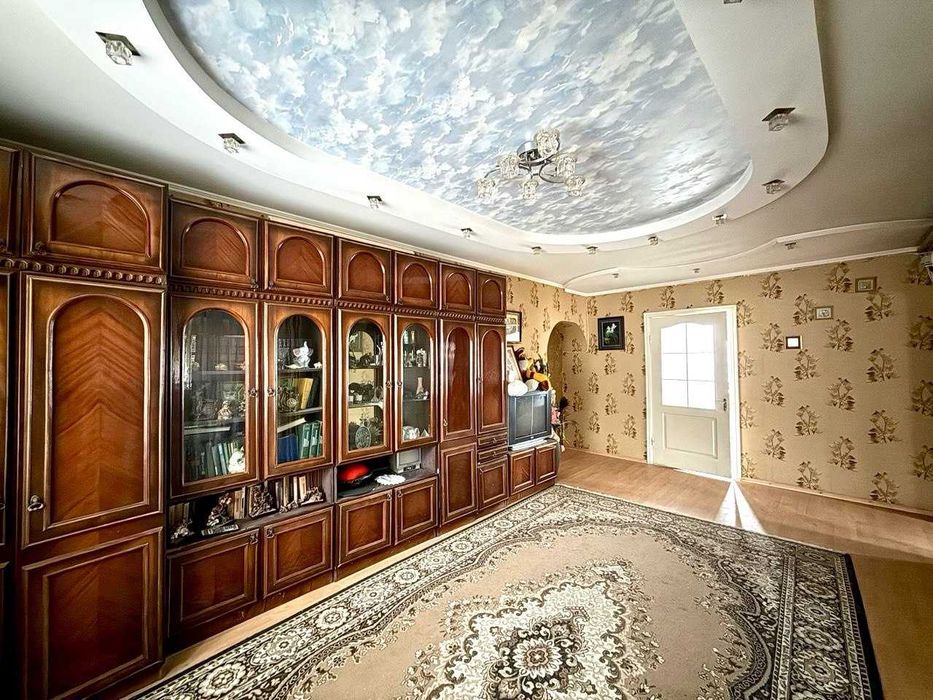 Продам будинок ремонт газ, світло, вода