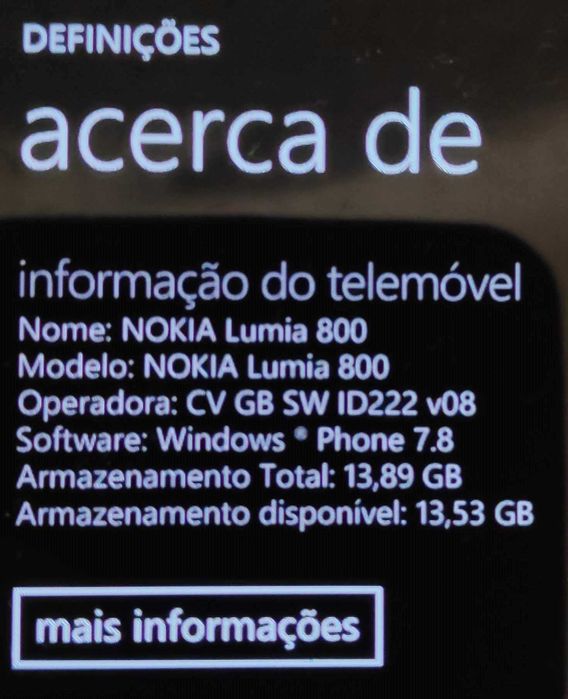 Nokia Lumia 800.