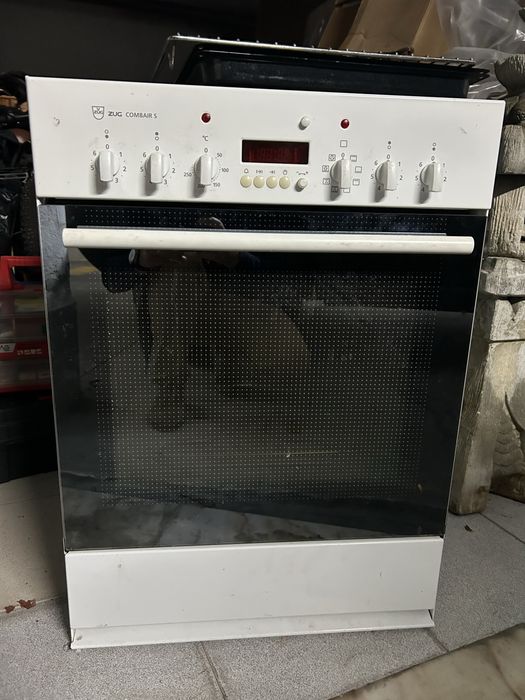 Placa e forno ZUG ( Suica) trifasica