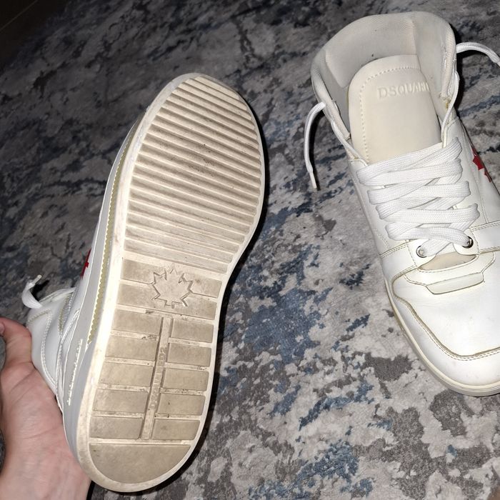 Dsquared2 Barkley , Balenciaga , Gucci , Prada , Alexander McQueen , Rick Owens.