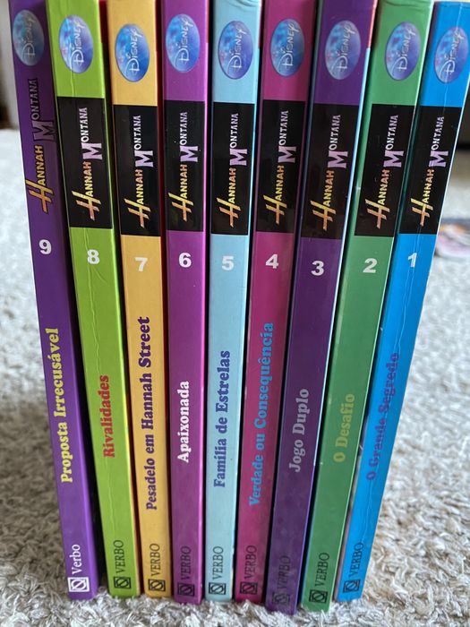 Conjunto de Livros da Série Hannah Montana