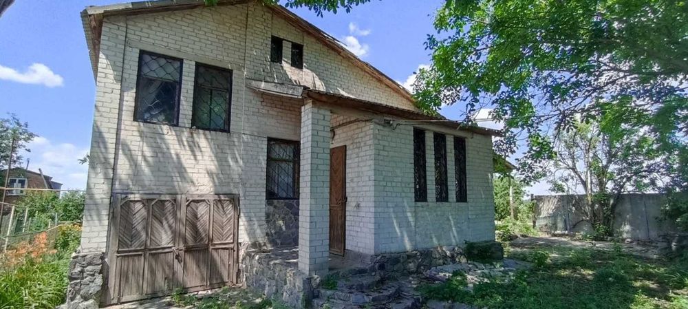 Продам дом у озера Александровка