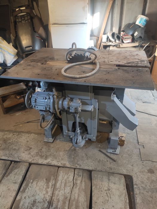 Станок Деревообробний.